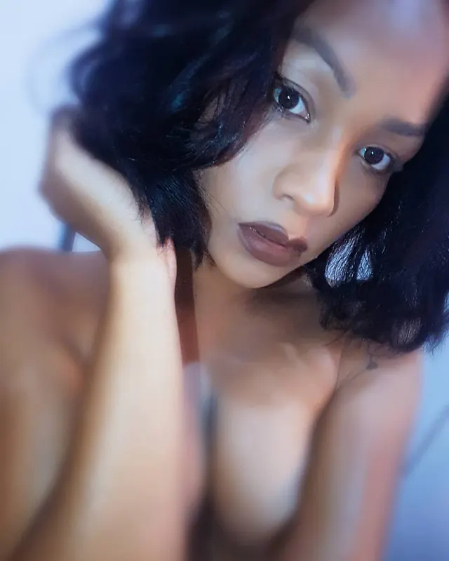 Nora, 33 ans, beurette à Ladignac-le-Long