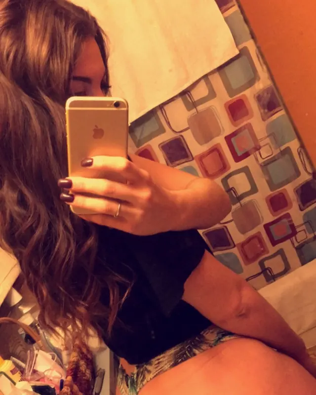 Warda, 27 ans, beurette à Brienne-le-Château