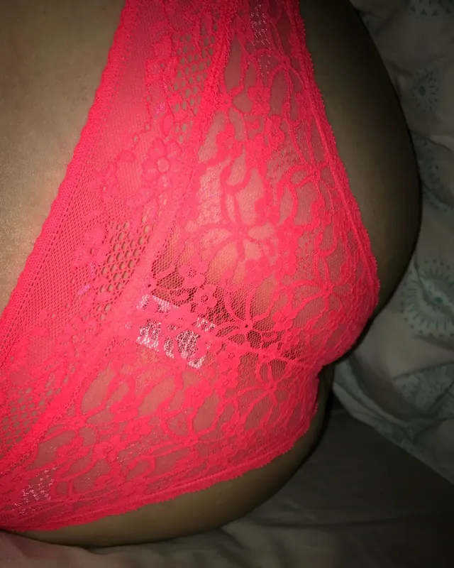 Yasmina, 30 ans, beurette à Sabres